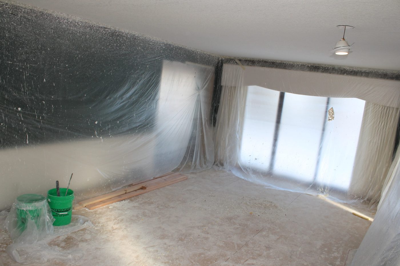 How to apply knockdown ceiling texture