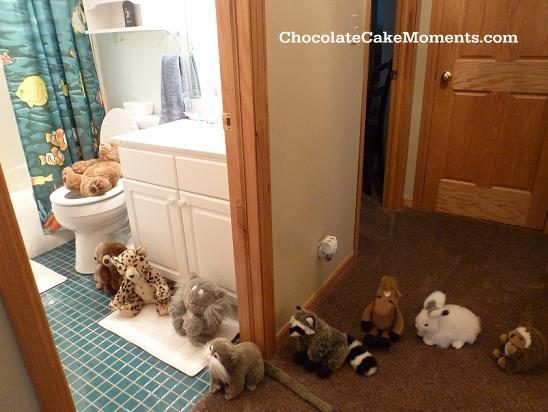 Chocolate Cake Moments animal line
