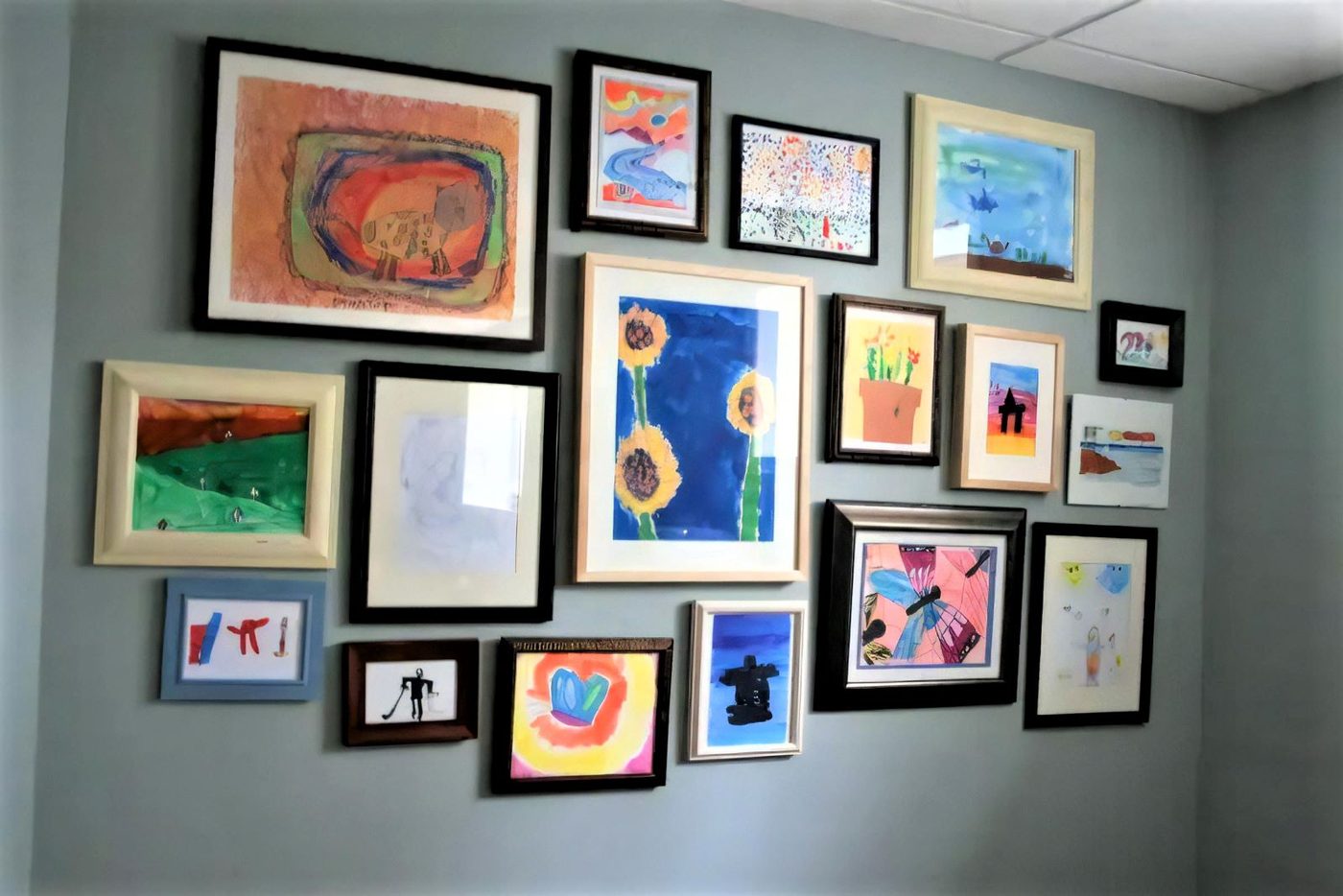 4a Childrens Art Gallery Wall Featured On Bekob 050124