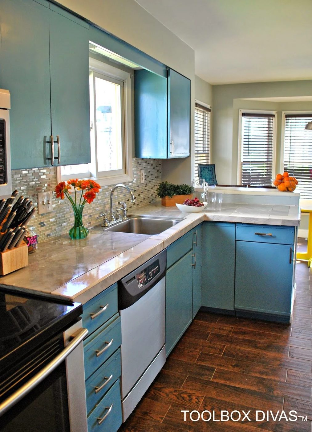 kitchen makeover with blue cabinets, Toolbox Divas