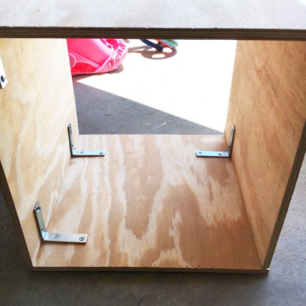 Making a cube ottoman