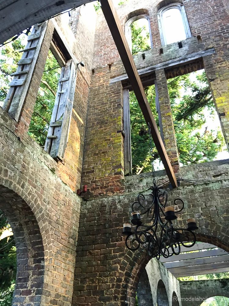 trip-with-shaw-to-barnsley-gardens-Bekob-4449