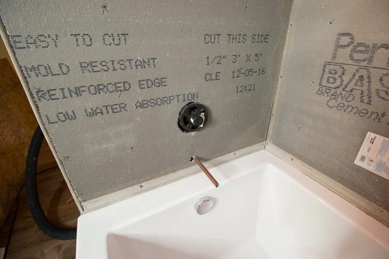 Basement Bathroom@Bekob 11