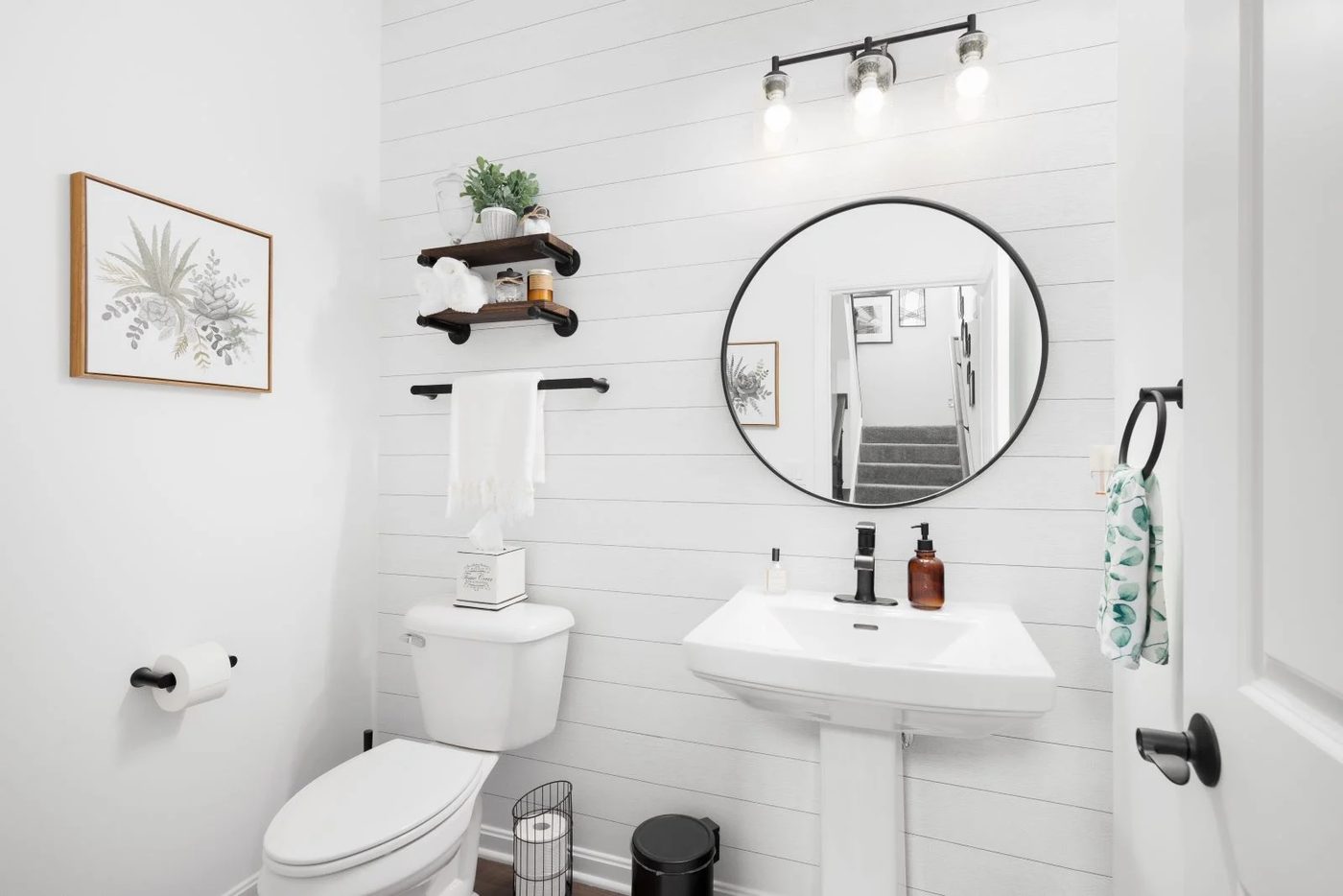 Pedestal Sink