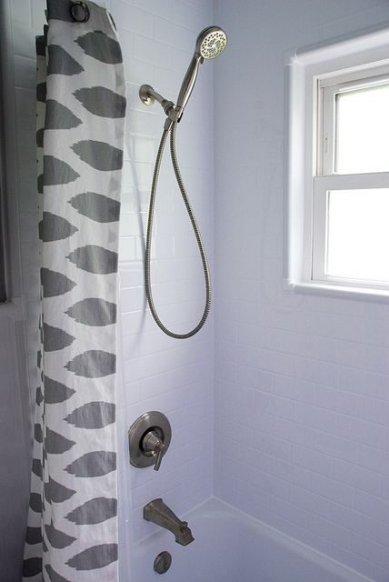 Updating an old bathroom with graoutable peel and stick tiles (14)
