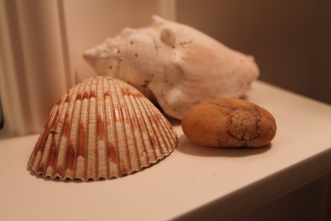 17 How to decorate using your kids treasures, by Elizabeth and Co featured on @Bekob