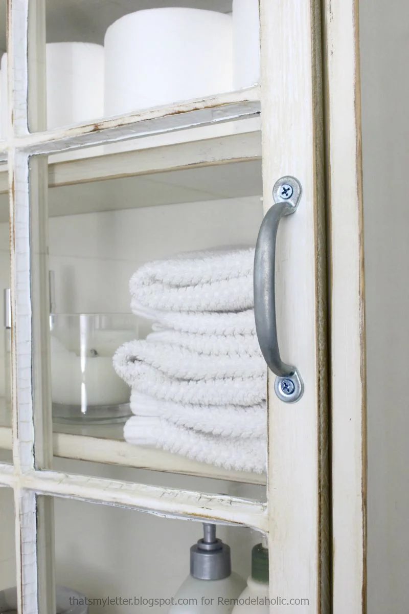 bathroom storage cabinet handle