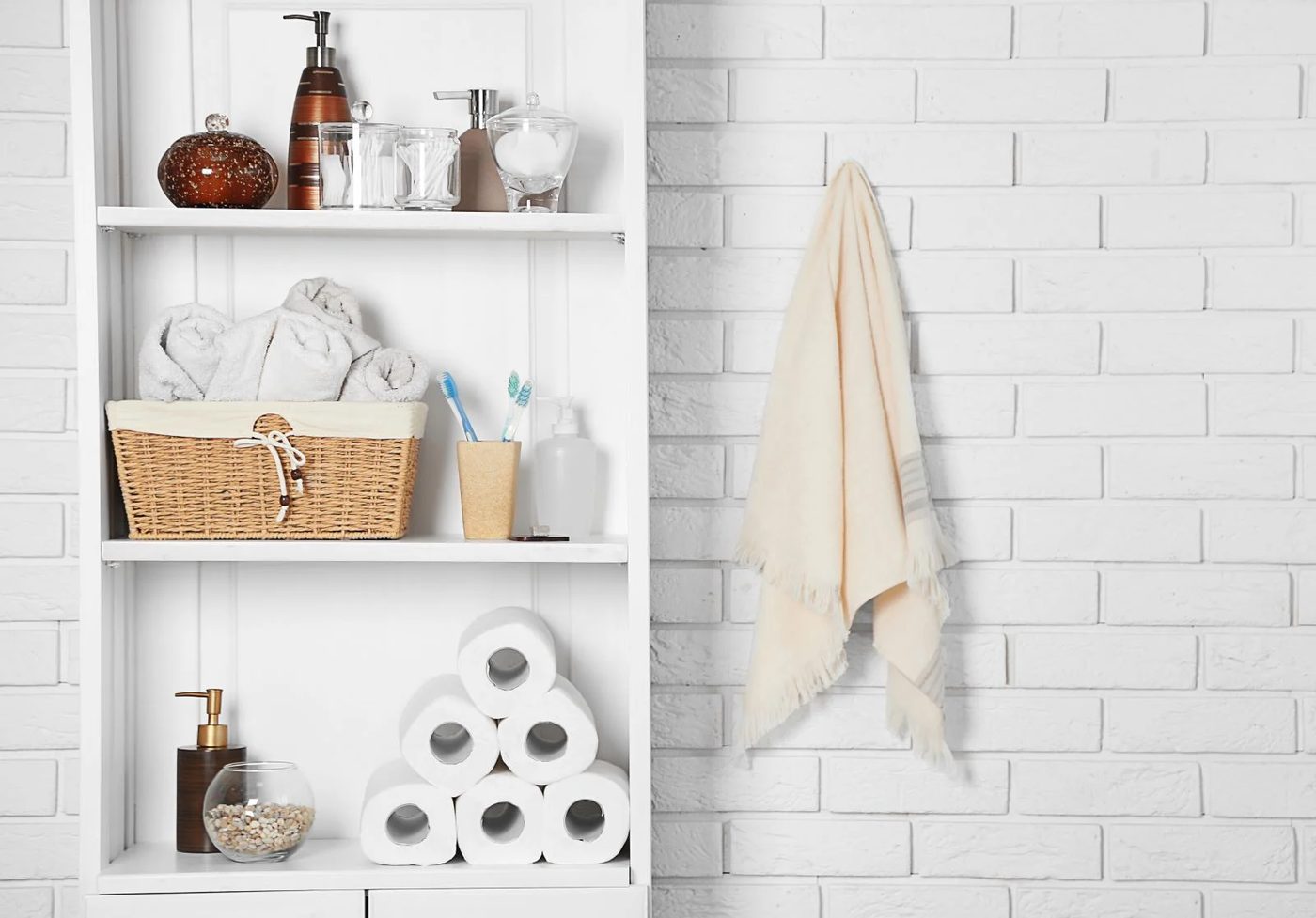 10 bathroom trends to avoid Open Bathroom Shelves