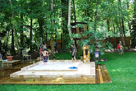 Ziggity Zoom backyard splash pool