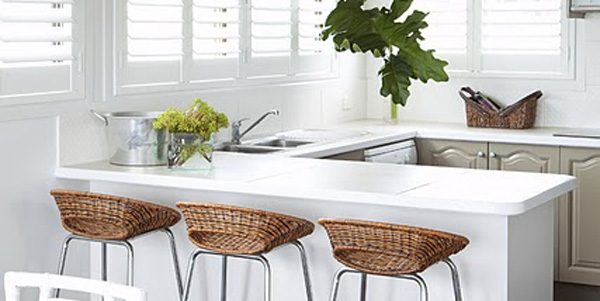 striking Beach House Coastal Kitchen Makeover