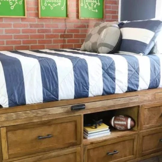 Gender Neutral Kids Room: Meet The Blogger Addicted 2 Handmade