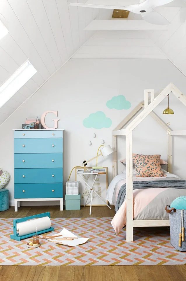 Gender Neutral Kids Room: House Frame Twin Bed Building Plan