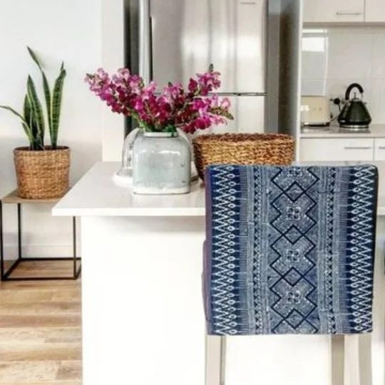 Incorporating Indigo Mudcloth In Living Room Decor