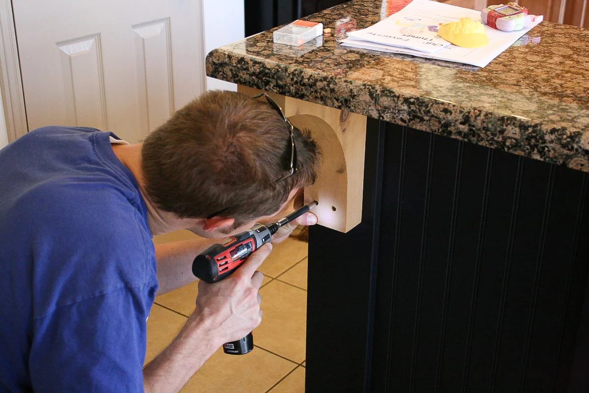 15 Kitchen Island Upgrade 08
