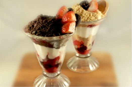 Berry Blast Cookie Parfait