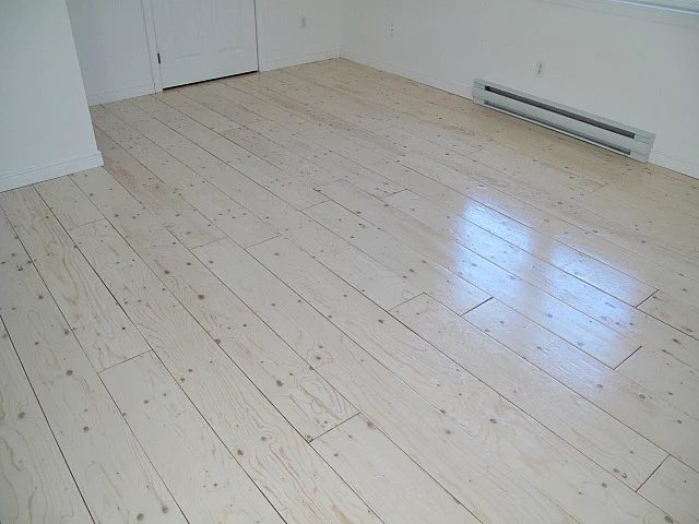 Sharktails, Plywood Flooring