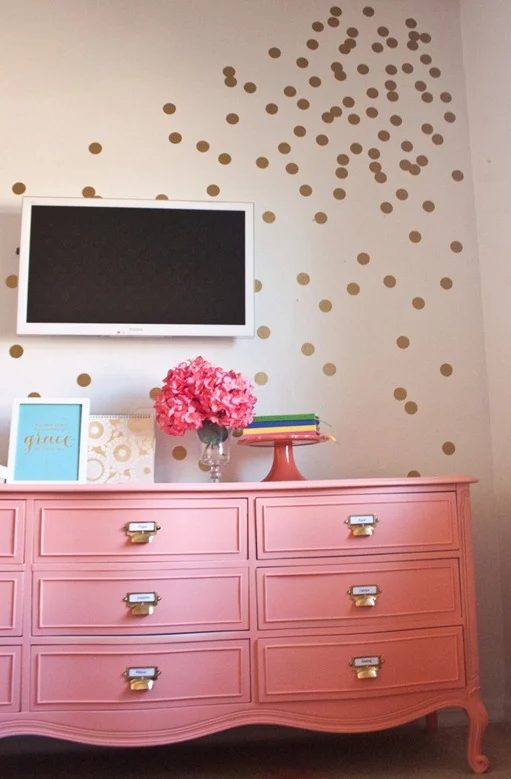 Infarrantly Creative coral dresser