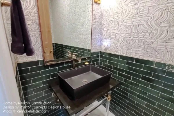 Dark Green Tile Bathroom Walls With Wallpaper, Bekob UVPH21 H24