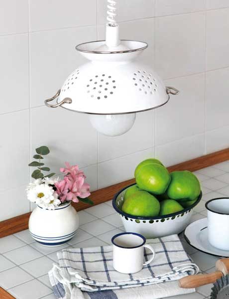 pendant lamp from enamel colander handmade walkthrough, Shelterness via Bekob