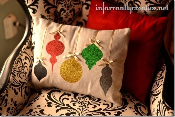 christmas-pillow-glitter-ornaments