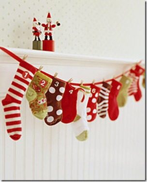 infant-sock0advent-calendar-Christmas