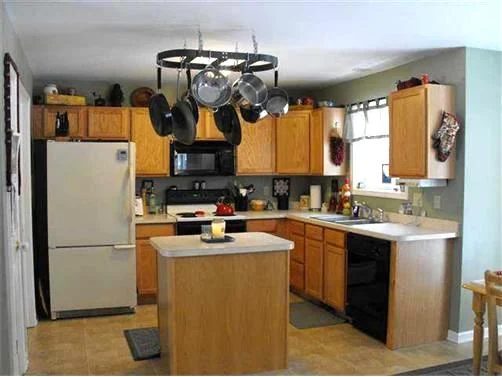 kitchen remodel before