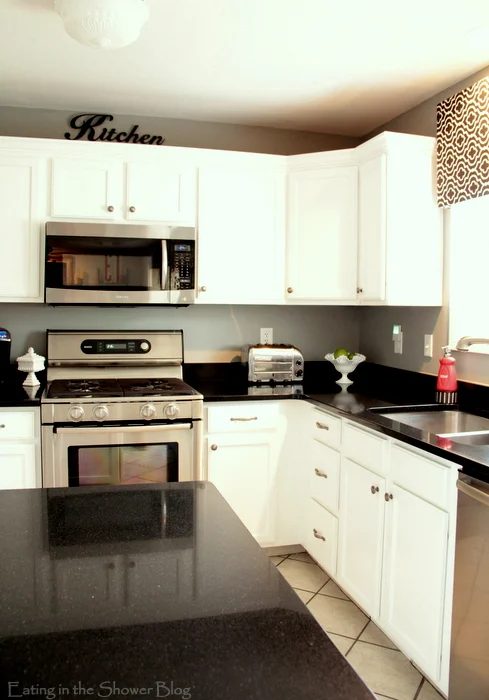 kitchen makeover - striking black countertops