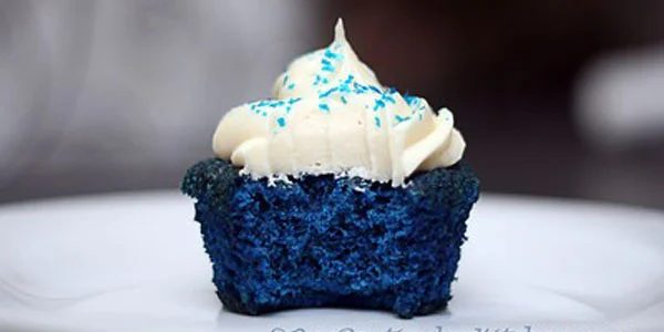 Blue-Velvet Cupcakes Recipe Link Party