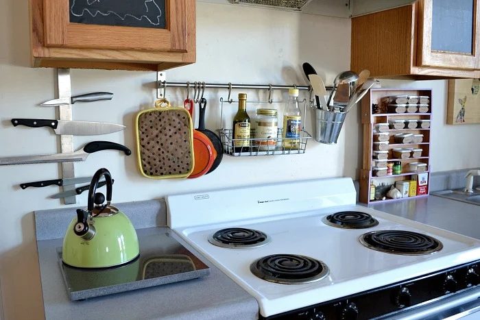 Great options to personalize your rental kitchen. from Bekob