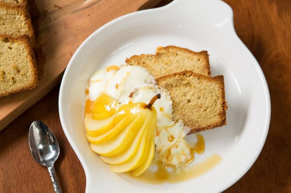 Brown Butter Cake with Poached Pears | FOODIEaholic.com #recipe #cooking #baking #dessert #cake #brownbutter #pears #holiday