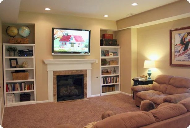 320 Sycamore fake built ins