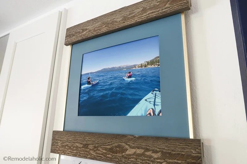 Large Handmade Wall Decor option: straightforward Diy Picture Ledge Prevents Photo Frames From Tipping And Falling