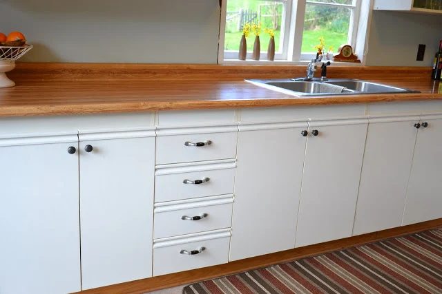 modest-cost Friendly Kitchen Remodel (6)