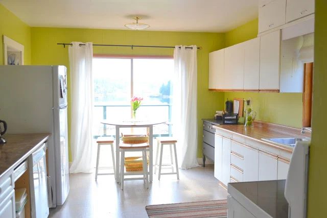 modest-cost Friendly Kitchen Remodel (10)