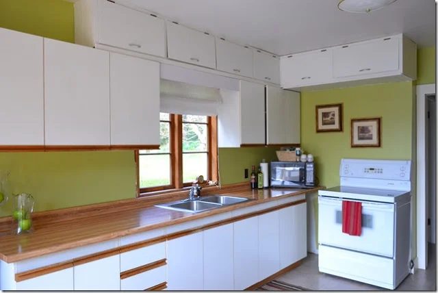 modest-cost Friendly Kitchen Remodel (2)