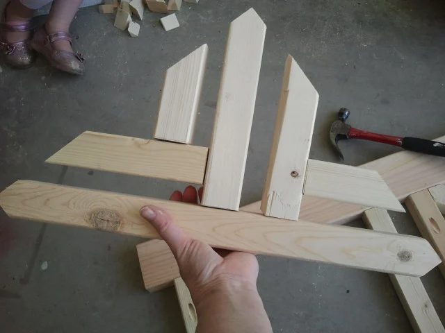 Red Hen Home build a bench back 3