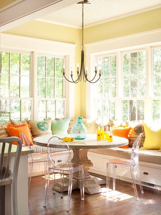sunny corner banquette bench, BHG via Bekob