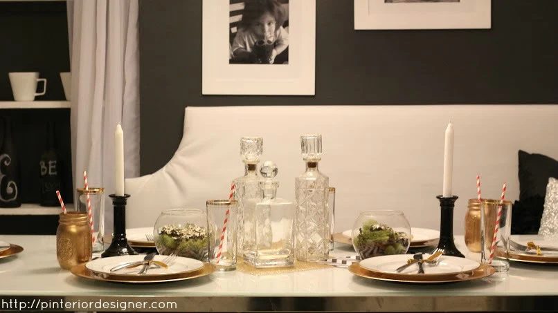 corner banquette bench with headboard backrest, Pinterior Designer featured on Bekob