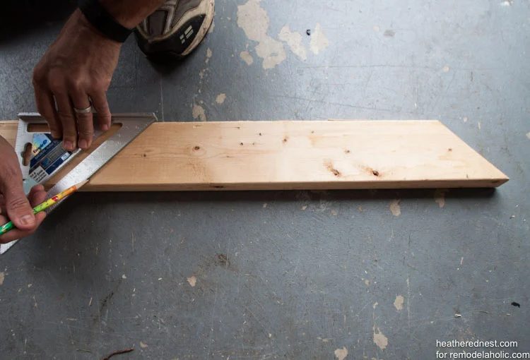 straightforward Handmade bike rack walkthrough to organize your garage NOW! Bekob.com via heatherednest.com