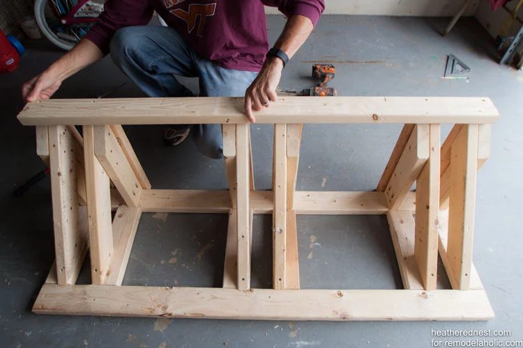 straightforward Handmade bike rack walkthrough to organize your garage NOW! Bekob.com via heatherednest.com