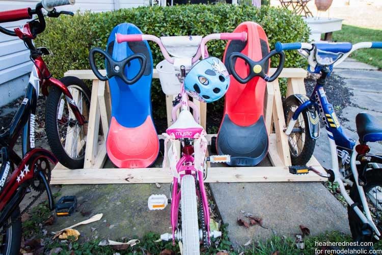 straightforward Handmade bike rack walkthrough to organize your garage NOW! Bekob.com via heatherednest.com