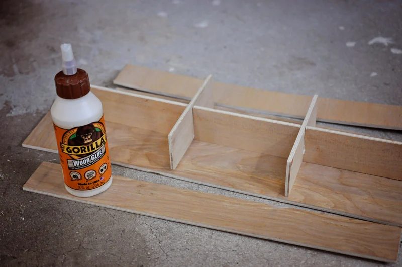 How to build a Handmade dollhouse hair accessory storage box, to hold headbands, hair bows, bobby pins, and more. Full walkthrough on Bekob.com