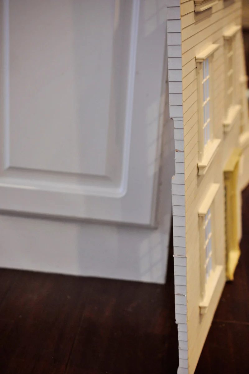 How to build a Handmade dollhouse hair accessory storage box, to hold headbands, hair bows, bobby pins, and more. Full walkthrough on Bekob.com