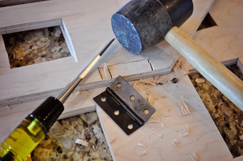 How to build a Handmade dollhouse hair accessory storage box, to hold headbands, hair bows, bobby pins, and more. Full walkthrough on Bekob.com