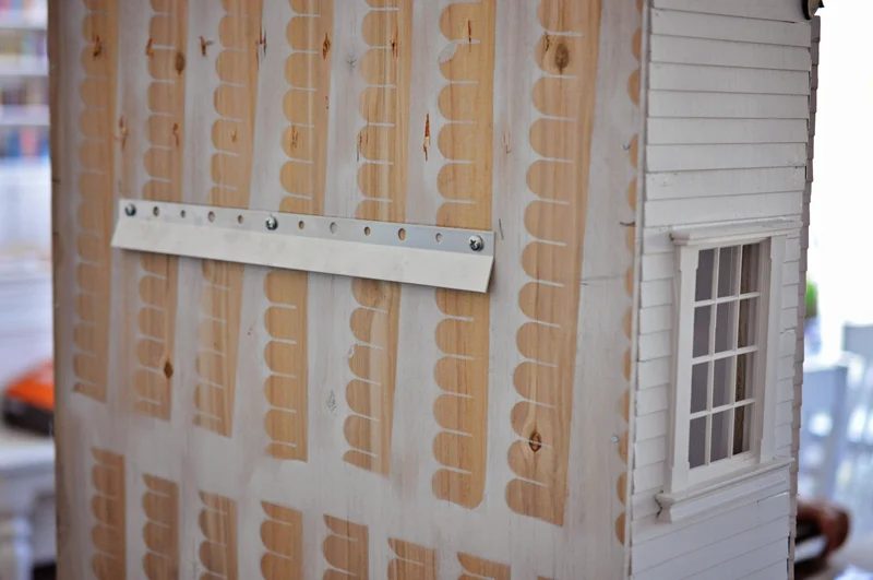 How to build a Handmade dollhouse hair accessory storage box, to hold headbands, hair bows, bobby pins, and more. Full walkthrough on Bekob.com
