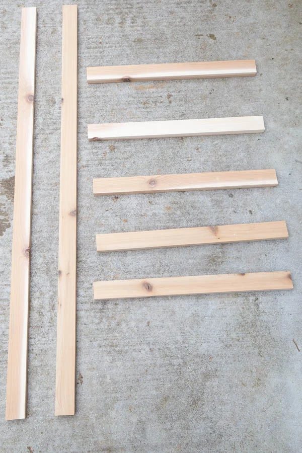 straightforward Handmade Vertical Wall Planter Ladder Building walkthrough Angela Marie Made Featured On Bekob (1)
