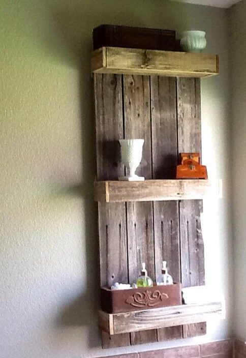 Rustic shelf created from reclaimed wood by The Weekend Country Girl featured on @Bekob