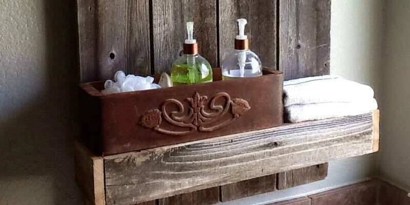 Build an straightforward Rustic Bathroom Shelf