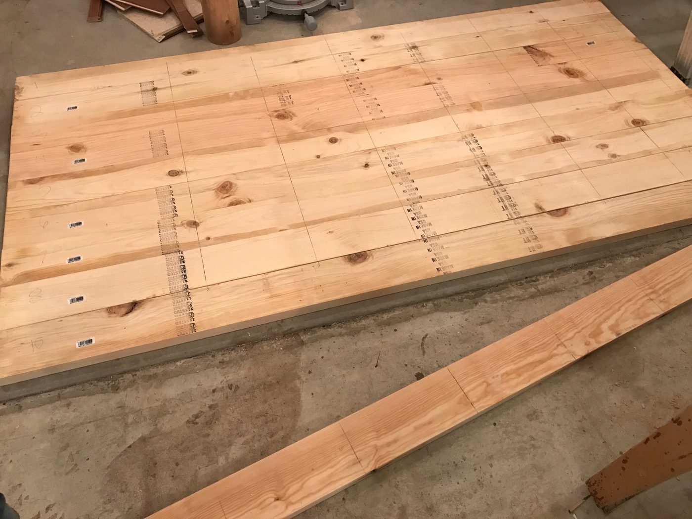 How to build a farmhouse table
