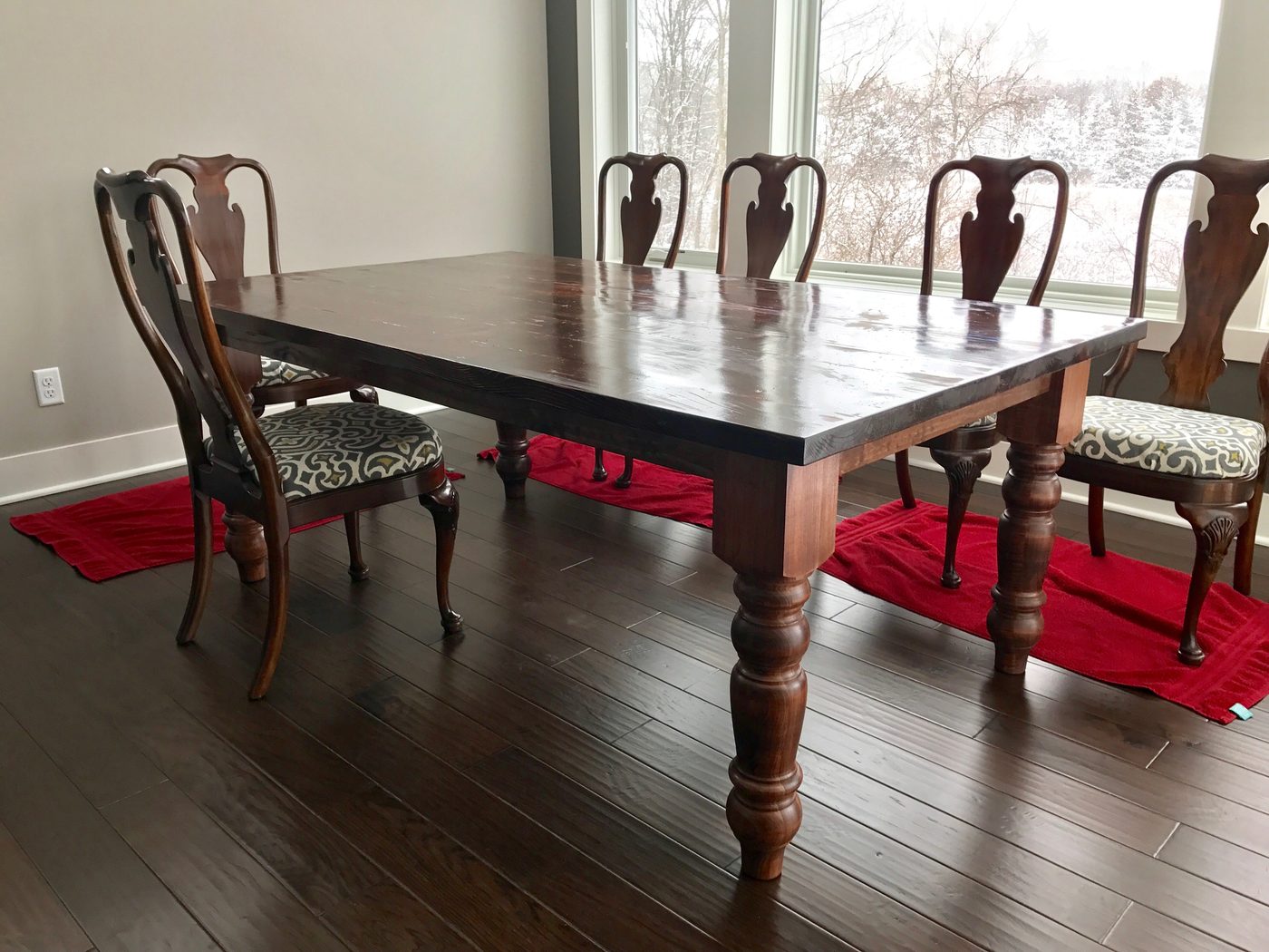 How to build a farmhouse table
